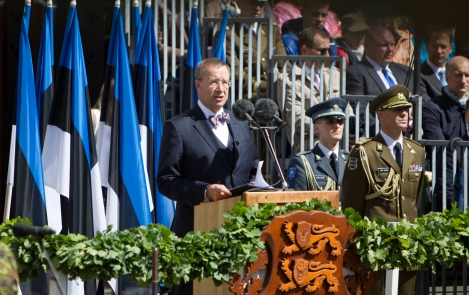 Vabariigi President võidupühal 23. juunil 2014 Valgas