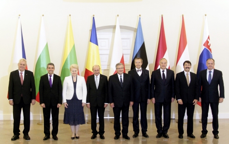 President Ilves at the meeting of East-European heads of state: NATO must show its ability to respond to increased threats