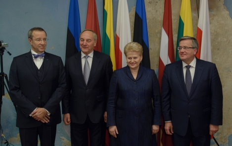Президенты на встрече глав стран Балтии и Польши: мы внесем общий вклад в обеспечение европейской безопасности