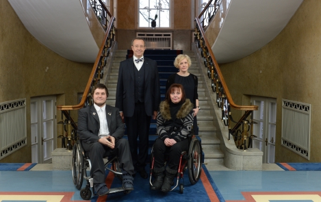 President Ilves met today in Kadriorg with representatives of disabled people