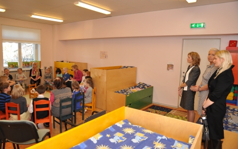 Evelin Ilves külastas Tallinna Lasteaeda Sipsik