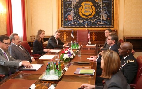 President Ilves met with the US Secretary of Defence, Ashton Carter 