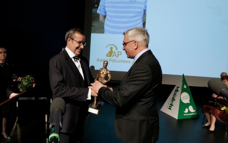 President Ilves awarded the title of Farmer of the Year to grain farmer Romet Rässa