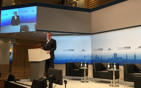 President Ilves sõnastas Müncheni julgeolekukonverentsi arutelul tänapäeva peamised küberprobleemid