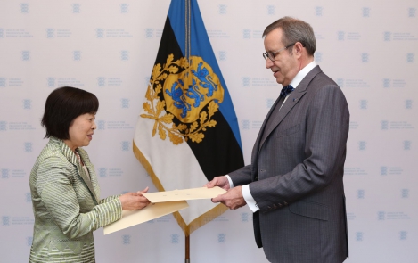 Letters of Credence presented to the Estonian Head of State by the ambassadors of Japan, Peru and Mali