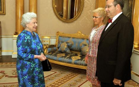 Президент Ильвес встретился с королевой Елизаветой II