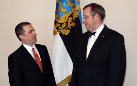 Vabariigi Presidendile esitas volikirja Kuuba uus suursaadik Eestis