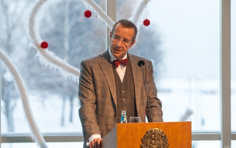 Vabariigi President foorumil “Kuidas hinnata Eesti edu?” Lauluväljaku Klaassaalis 21. detsembril 2010