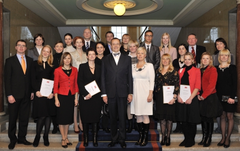 President Ilves tunnustas koalitsiooni “Ettevõtted HIV vastu”