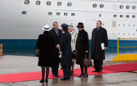 President Ilves arrives on state visit to Sweden