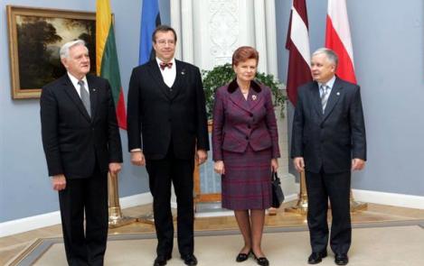 Balti riigipead kohtusid Vilniuses