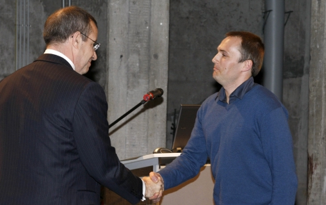 President Ilves andis noore arhitekti preemia Hanno Grossschmidtile