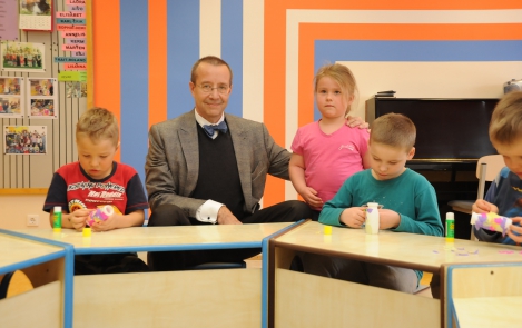 President Ilves: village communities and committed people maintain life in the countryside