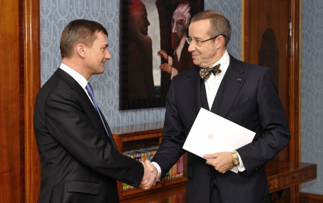 President of the Republic asks Mr. Andrus Ansip to form a new Government