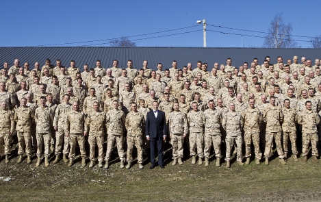President Ilves met with Defence Force members bound for Afghanistan