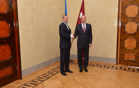 President Ilves to President Bērziņš: Estonia and Latvia of the 21st century are two good friends