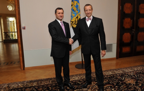 Eesti riigipea kohtus Moldova peaministriga