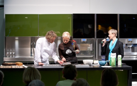 Evelin Ilves osales rahvusvahelisel Helsingi toidumessil