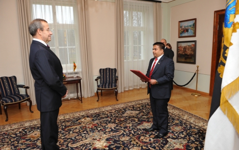 Президент Ильвес принял верительные грамоты четырех послов