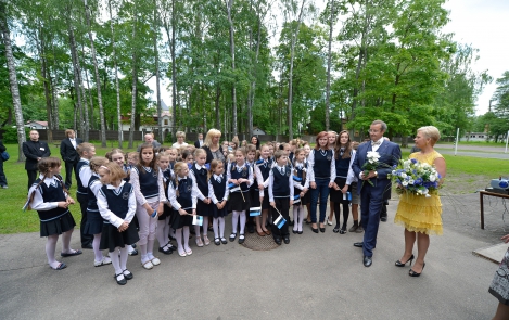 Президент Ильвес в Эстонской школе в Риге: вы – поколение, которое скоро будет формировать отношения двух стран