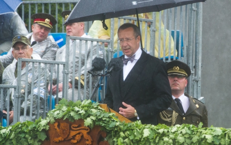Vabariigi President võidupühal 23. juunil 2012 Pärnus