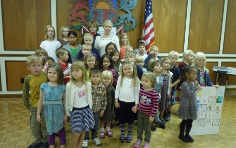 Эвелин Ильвес посетила Эстонскую школу в Вашингтоне