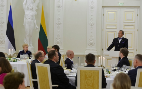 President Toomas Hendrik Ilves riigiõhtusöögil Vilniuses 27. mail 2013