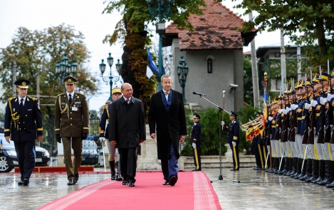Presidendid Ilves ja Băsescu: Eesti ja Rumeenia on euroliidu idapartnerite head liitlased