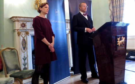Фотоновость: Президент Ильвес рассказал в Лондоне о работающих в Эстонии э-решениях