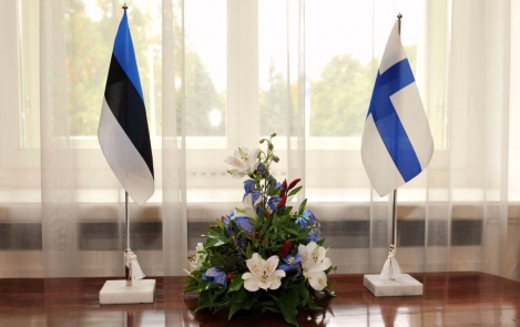 President Ilves on the Independence Day of Finland: may your blue cross wave proudly