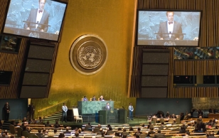 President Toomas Hendrik Ilves kõnelemas ÜRO Peaassambleel New Yorgis