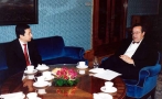 President Toomas Hendrik Ilves võttis vastu Vietnami Sotsialistliku Vabariigi suursaadiku Tran Ngoc An'i, kes esitas oma volikirja.