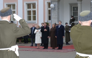 President Toomas Hendrik Ilves and Mrs. Evelin Ilves met with Viktor Yushchenko, President of Ukraine, and Mrs. Katryna Yushchenko