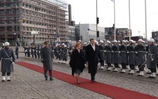 Riigivisiit Soome Vabariiki. Ametlik vastuvõtutseremoonia Soome presidendilossi ees.