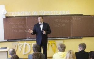 Giving a class at the Tallinn Ühisgümnaasium
