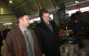 President Ilves visited the Same Company that produces agricultural equipment.