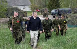 Посещение пехотных учений Сил обороны Эстонии «Весенний шторм» 