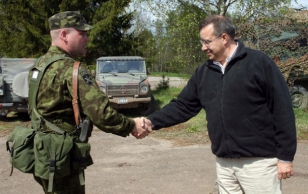 President Toomas Hendrik Ilves visited Spring Storm, the largest army exercise of the Estonian Defence Forces.
