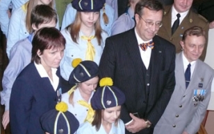 President Toomas Hendrik Ilves kohtumas Kaitseliidu Võru maleva liikmetega