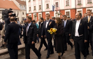 President Toomas Hendrik Ilves ja Rootsi kuninganna Silvia Tartu Ülikooli 375. aastapäeva pidustustel
