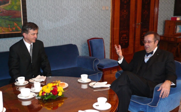 President Toomas Hendrik Ilves met with Montenegro Ambassador Milorad Sćepanovic, who presented his credentials