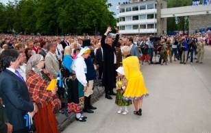 President Ilves and familly at the Song Festival
