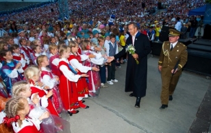 President Ilves at the Song Festival