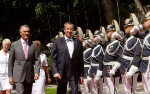 Welcoming ceremony at the Belém Palace