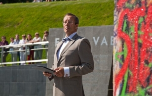 President Ilves at the Opening of the Baltic Chain Run