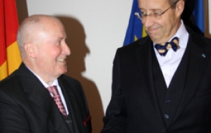 President Ilves avas Düsseldorfis Eesti aukonsulaadi