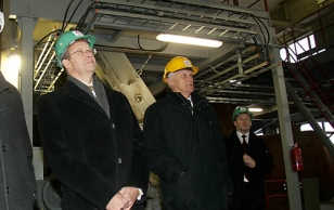President Ilves opens new oil refinery in Kohtla-Järve