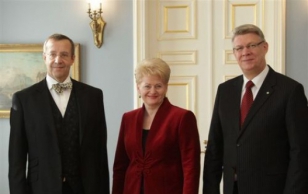 President Ilves, Leedu president Dalia Grybauskaite, Läti president Valdis Zatlers.