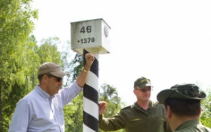 President Ilves visited the Estonian southern and south-eastern borders.