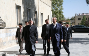 President Ilves meets with Hamid Karzai, the President of Afghanistan